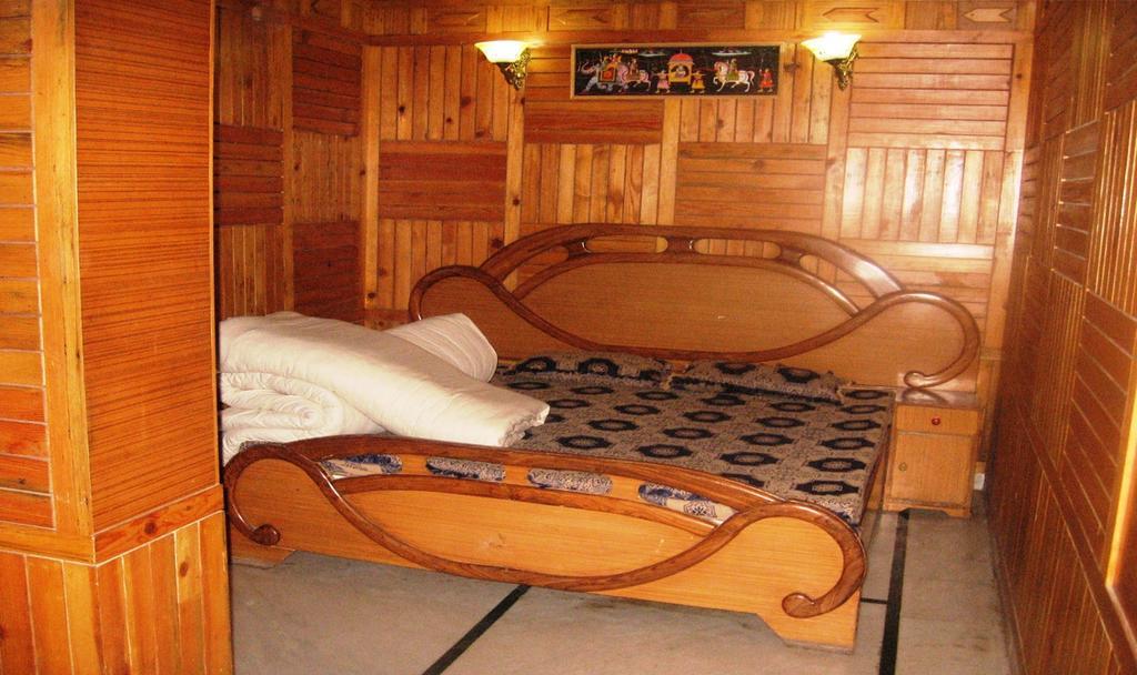 Hotel Arsh International Nainital Cameră foto